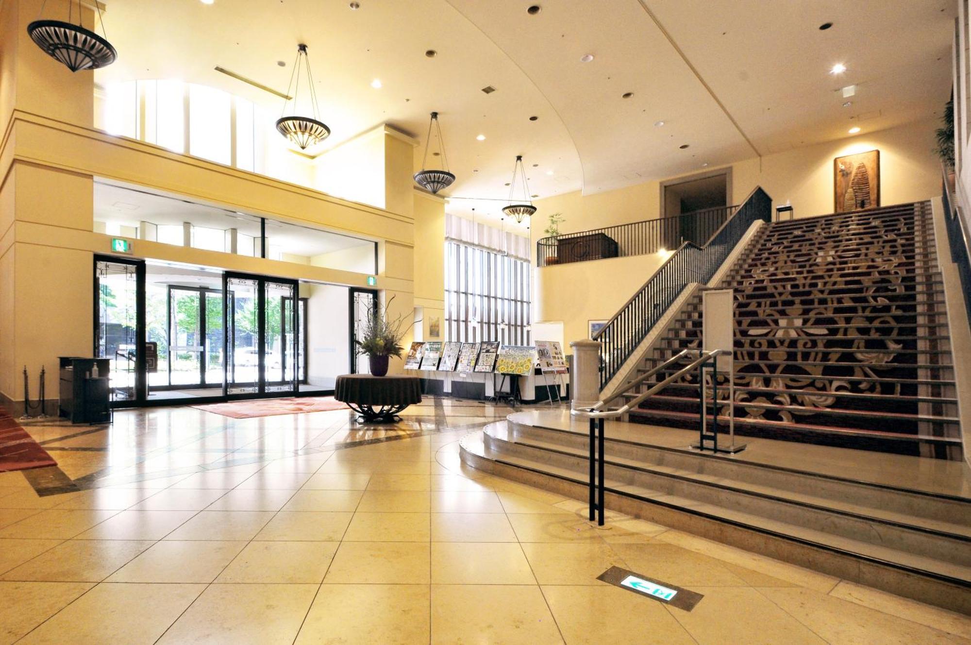 Hotel Lifort Саппоро Экстерьер фото
